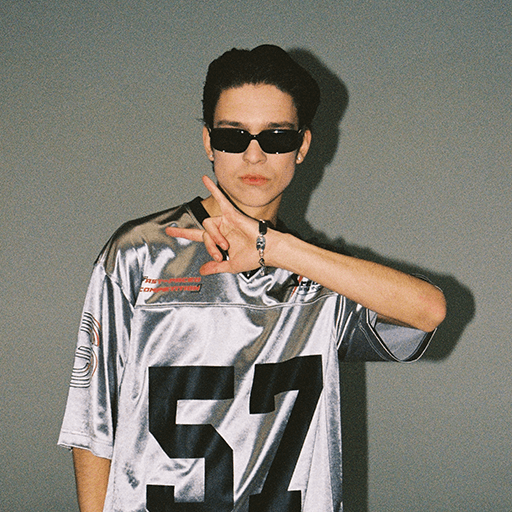 Молодой Платон